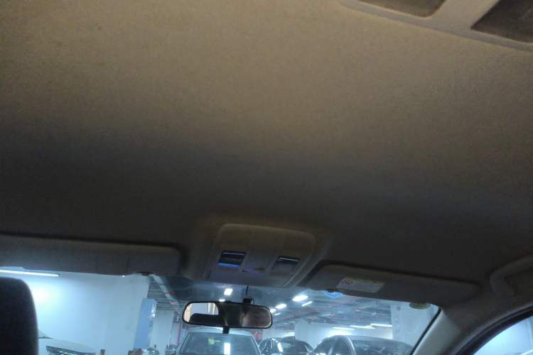 Used Mazda Mazda 3 Axela 2016 Sedan 1.5L Manual Comfort Model
