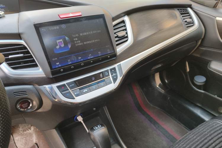 Used Honda Jade 2016 1.8L Automatic Comfort Elite Version 5 Seats