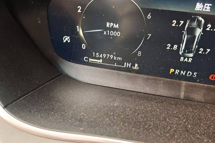 Used Lincoln Nautilus 2019 2.0T Two-Wheel Drive Luxury Edition China VI Standard Odometer Close Up