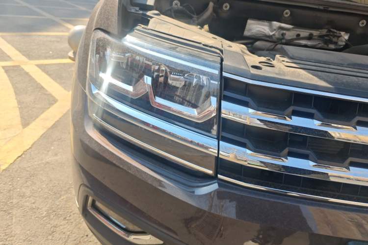 Used Volkswagen Teramont 2020 380TSI Four-Wheel Drive Luxury Version China VI Standard Right Front Headlight