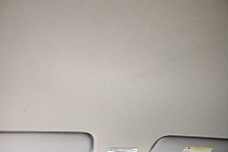 Used Hyundai Verna (older generation) 2017 1.4L Manual Refreshed Version China VI Standard
