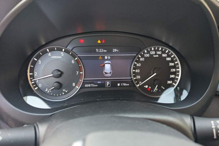 Used Infiniti QX50 2018 2.0T Two-Wheel Drive Fashion Edition
