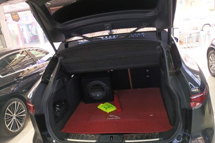 Used Jaguar F-PACE 2022 P250 R-Dynamic BLACK
