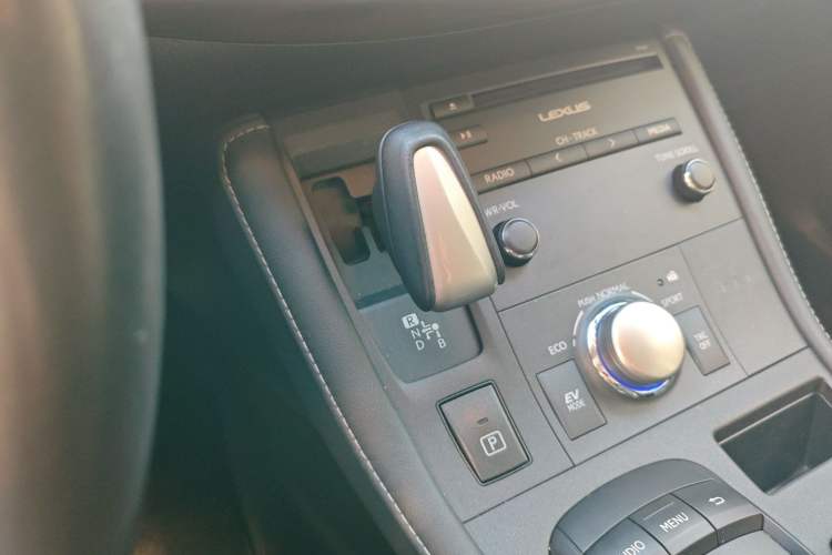 Used Lexus CT 2014 CT200h Comfort Edition Monochrome
