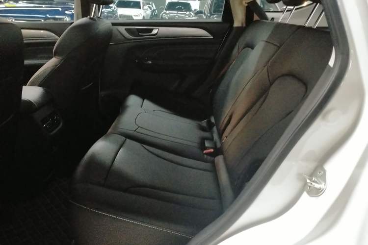 Used Haval M6 2021 PLUS 1.5T Manual Luxury Smart Connectivity Model