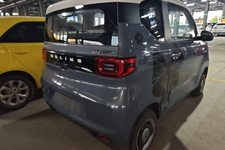 Used Wuling Hongguang MINIEV 2021 Macaron Premium Model – Lithium Iron Phosphate Rear Right 45 Deg