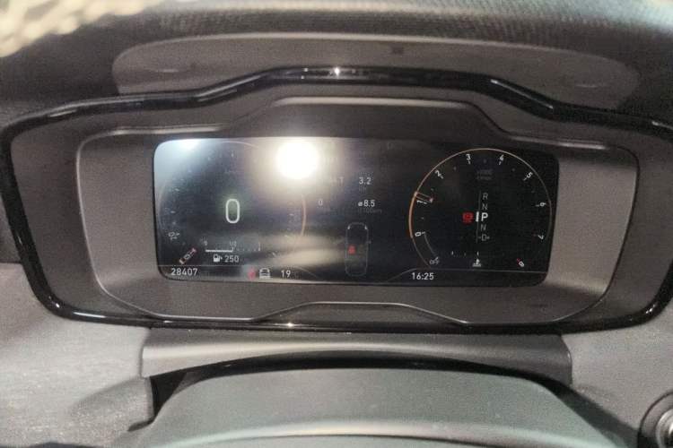 Used Lynk & Co 03 2022 1.5TD DCT JingPro Instrument Cluster