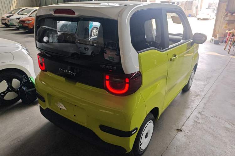 Used Chery QQ Ice Cream 2025 205km Qi Energy Version Rear Right 45 Deg