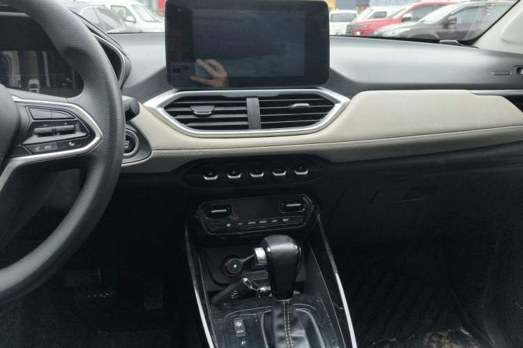 Used Baojun 530 2019 1.5T CVT Prestige Version National V
