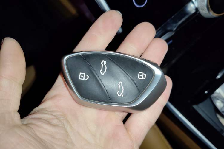 Used Roewe MARVEL X 2018 All-Wheel-Drive Model