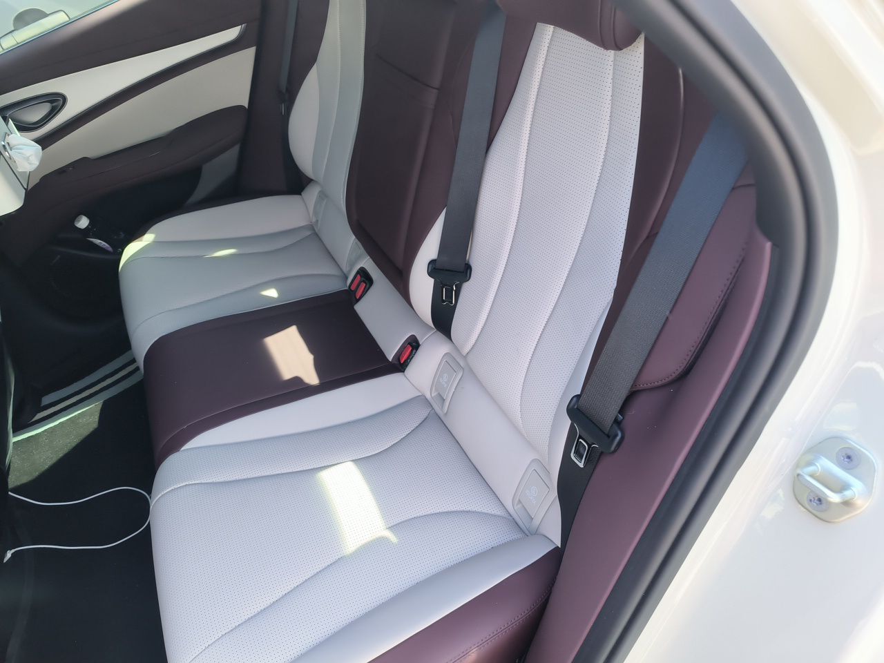 BYD Seal 07 DM-i 2026 DM-i 1.5T 230km Flagship Edition — снимка 17