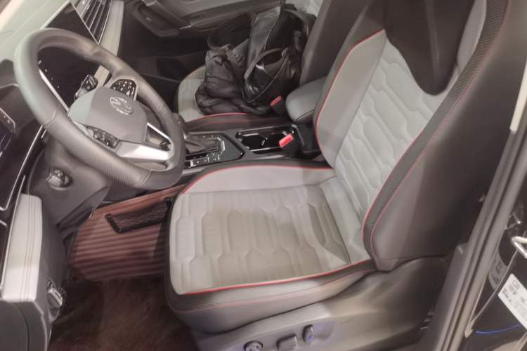 Used Volkswagen Tiguan L New Energy 2022 430 PHEV Plug-in Hybrid Flagship Edition
