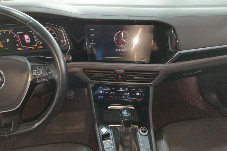 Used Volkswagen Sagitar 2019 280TSI DSG Luxury Version China VI Standard
