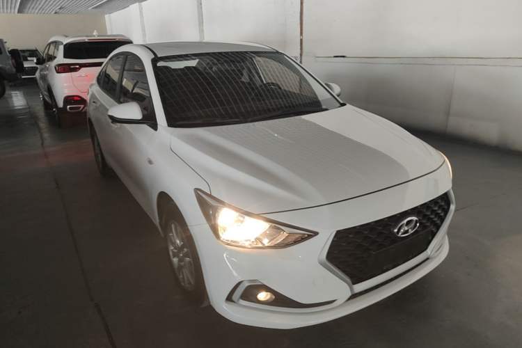 Used Hyundai Celesta 2018 1.6L Automatic GL Enjoyment Version China V Standard