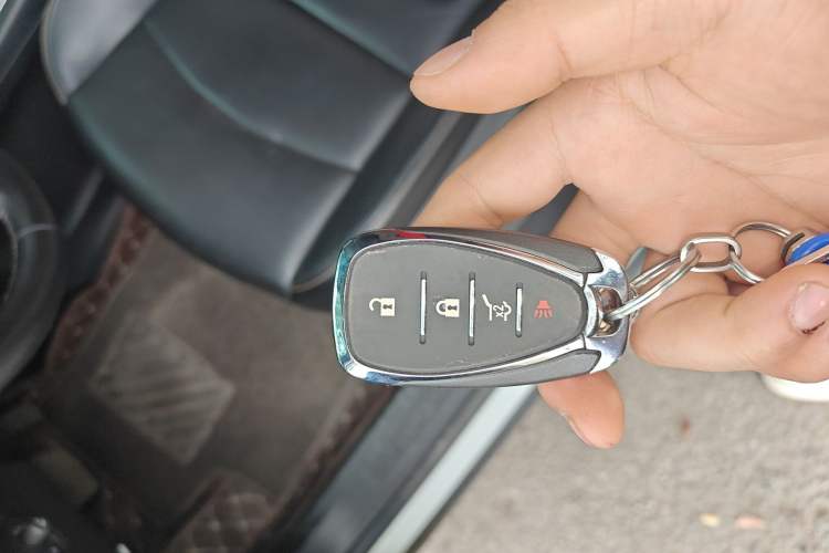 Used Chevrolet Equinox 2019 535T Automatic YuJie Edition China VI Vehicle Key