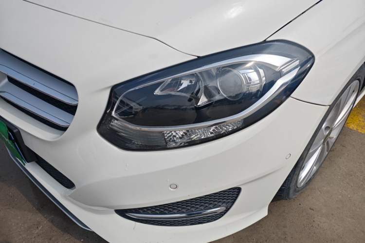 Used Mercedes-Benz B-Class 2017 B 200 Sport Edition
