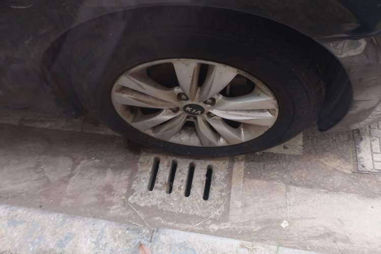 Used Kia K4 2014 1.8L Automatic GLS
