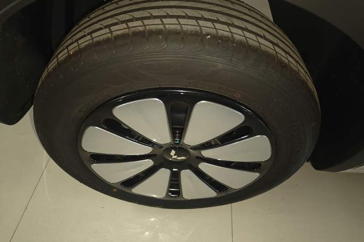 Used Wuling Bingo 2024 333 km Enjoyment Version