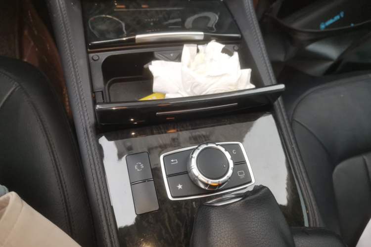 Used Mercedes-Benz CLS 2017 CLS 320 Elegant Edition Gear Lever