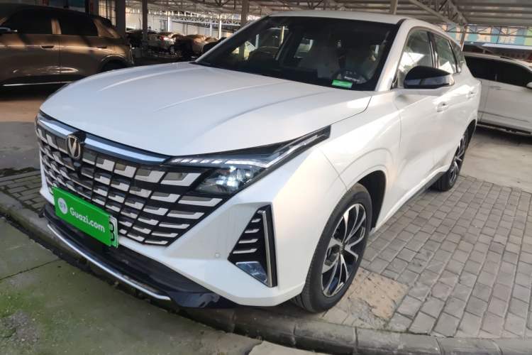 Used Changan UNI-Z New Energy 2024 Blue Whale Smart Electric iDD 125km Beyond Edition