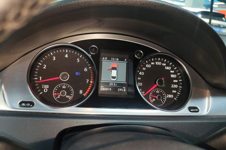 Used Volkswagen FAW-Volkswagen CC 2013 1.8TSI Luxury Model Instrument Cluster