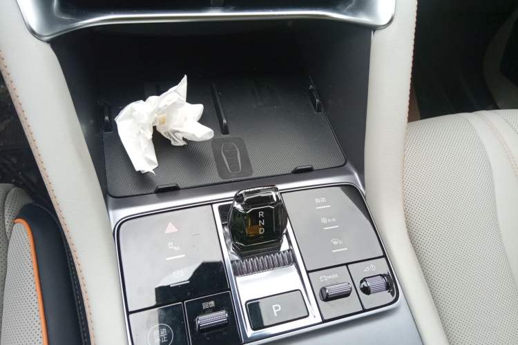 Used BYD Song PLUS New Energy 2024 Honor Edition EV 520km Flagship Model
