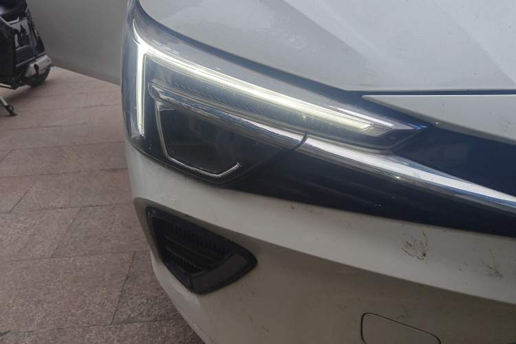 Used Rising ER6 2020 620 km Smart Drive Version
