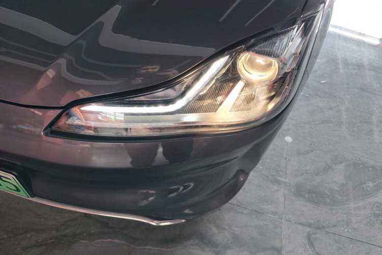 Used NETA V 2022 Chao 300 Lite Lithium Iron Phosphate