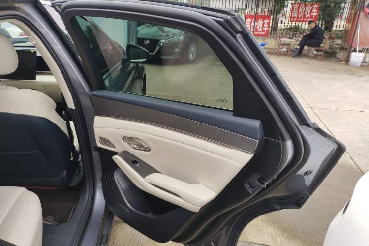 Used BYD Qin L 2024 DM-i 120KM Excellence Model