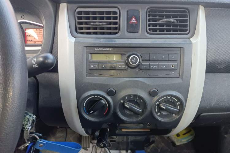 Used CHANGAN KAICHENG Star 3 2015 1.2L Base Model Non-Air-Conditioned EA12V
