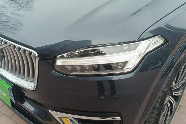 Used Volvo XC90 2021 B5 SmartDrive Luxury Edition 5-seater Left Front Headlight