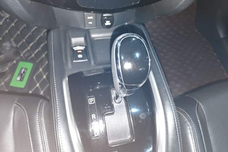 Used Nissan X-Trail 2019 2.0L CVT Smart Connect Comfort Edition 2WD