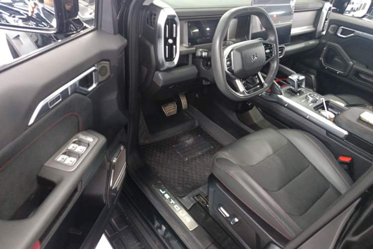 Used JETOUR Traveler 2023 2.0T Four-Wheel Drive Conqueror Driver Seat