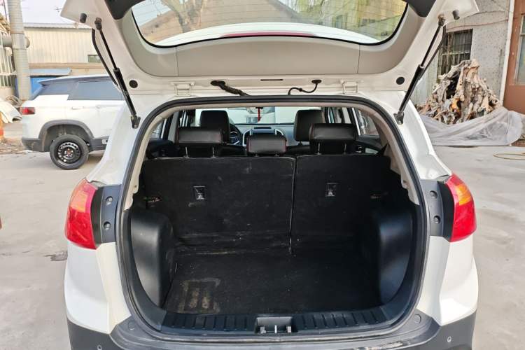 Used JAC Refine S3 2016 1.5L Manual Luxury Smart Version