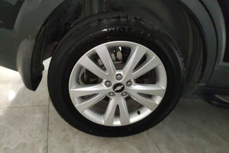 Used Chevrolet Captiva 2014 2.4L Two-Wheel Drive Urban Version 7 Seats