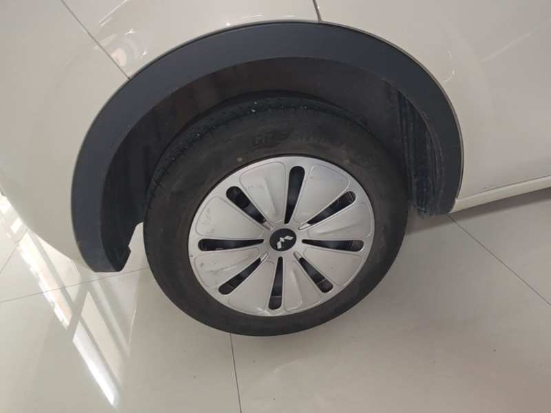 Used Wuling Bingo 2024 203km Light Edition — 25