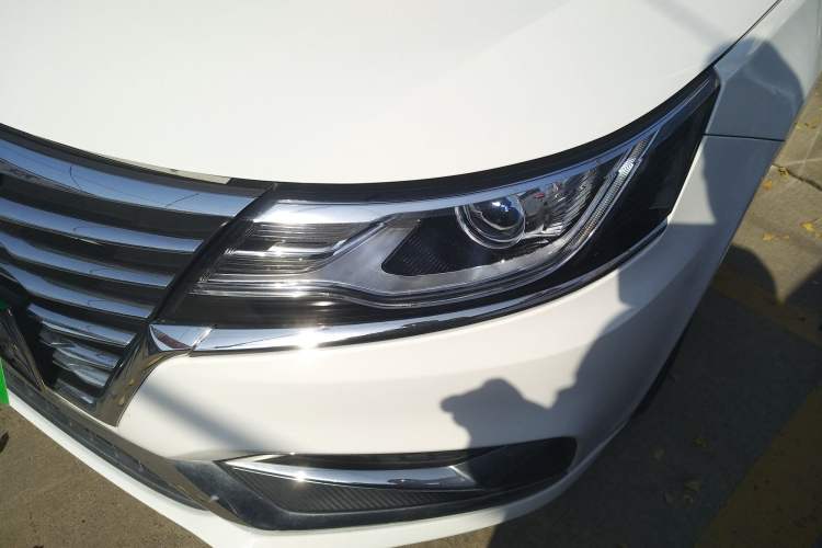 Used Roewe i6 2020 PLUS 1.6L CVT 4G Connected Glory Flagship Edition