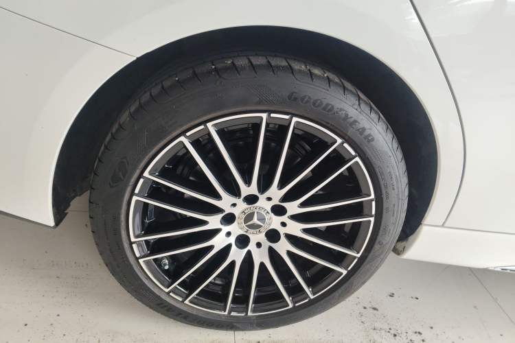 Used Mercedes-Benz C-Class 2024 C 200 L Sport Edition
