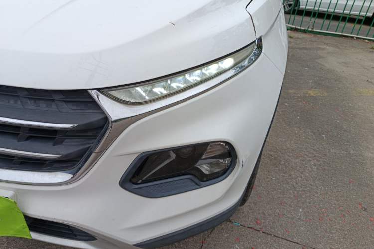 Used Baojun 510 2017 1.5L Manual Fashion Model
