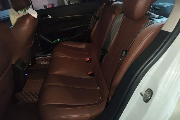 Used Peugeot 408 2016 1.6T Automatic Luxury Edition
