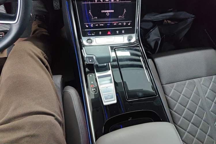 Used Audi A8 2024 A8L 50 TFSI quattro Prestige Edition
