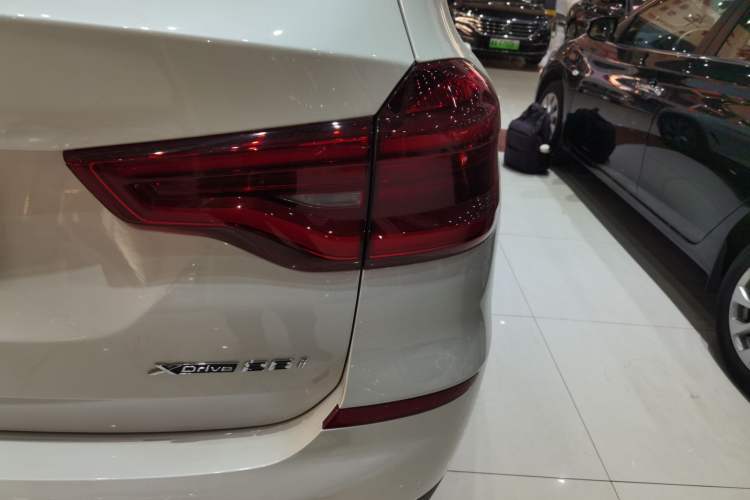 Used BMW X3 2019 xDrive28i Luxury Package