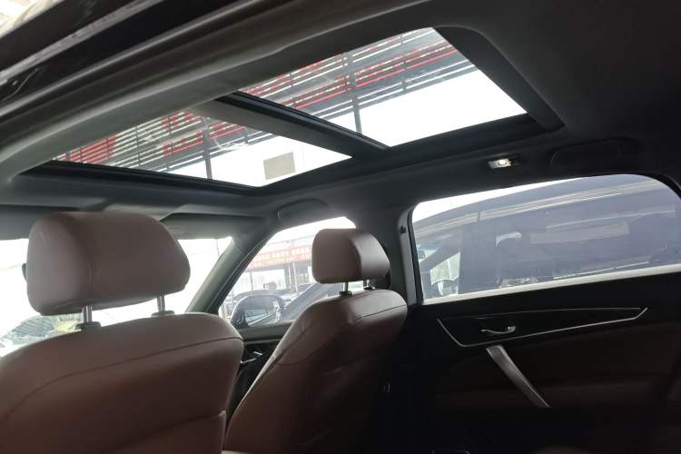 Used Honda UR-V 2020 370TURBO Four-Wheel Drive Prestige Edition
