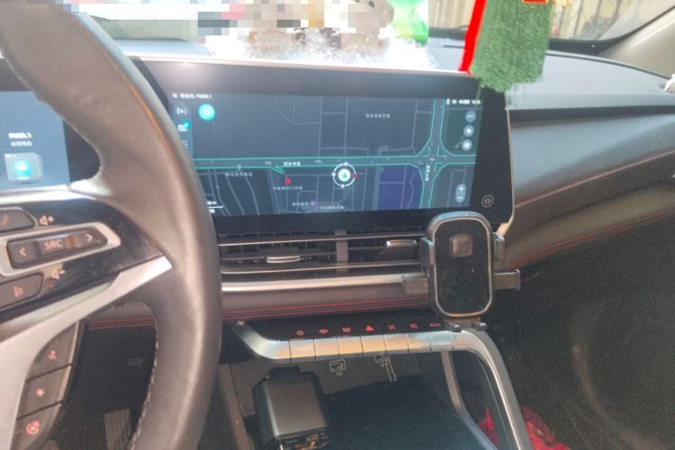 Used SAIC MAXUS T90 RV 2022 2.0T Explorer T90 All-Terrain Green Audio And AC Panel