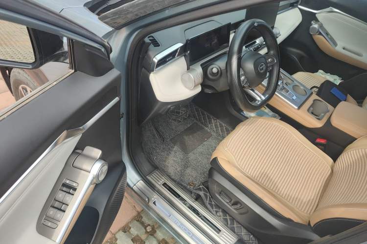 Used GAC Trumpchi EMKOO 2022 1.5T Supernova Pro Edition Driver Seat