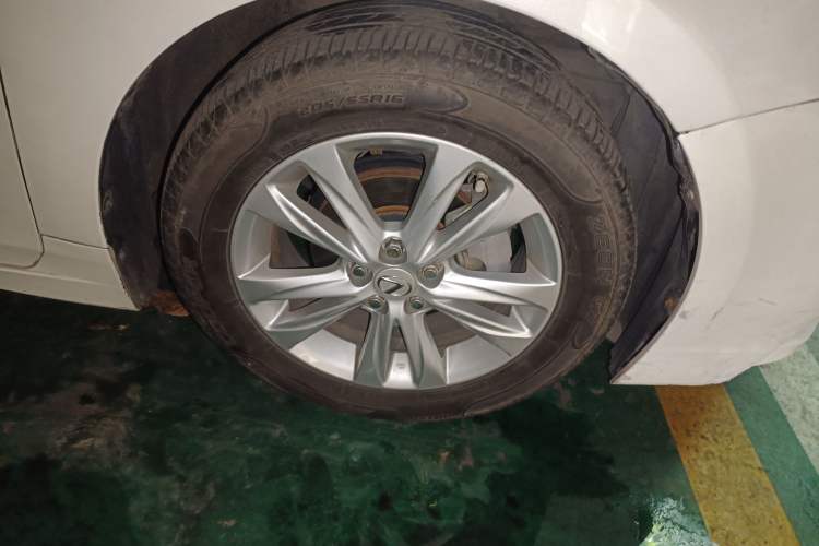 Used Lexus CT 2014 CT200h Comfort Edition Monochrome Right Front Wheel Hub