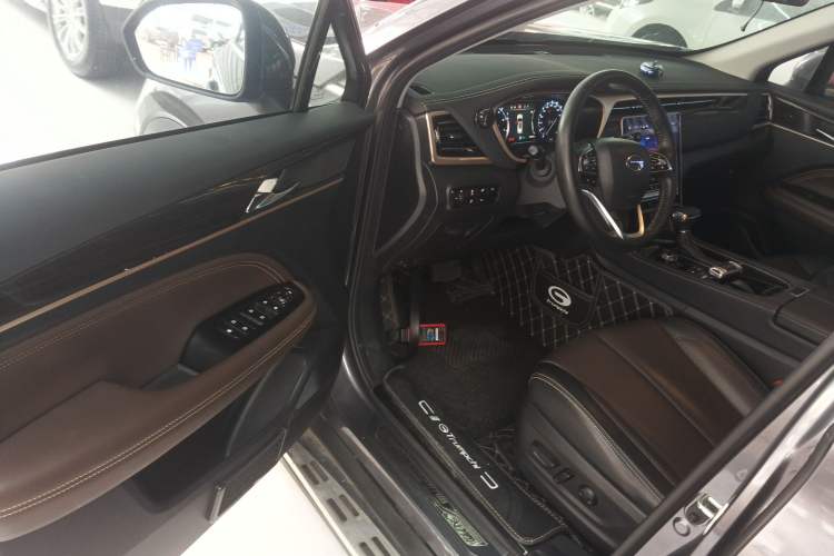 Used GAC Trumpchi GS5 2019 270T Automatic Luxury Edition Driver Seat