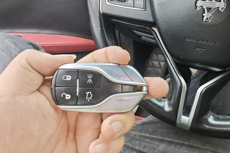 Used Maserati Ghibli 2018 Revised Version 3.0T Standard Edition Vehicle Key