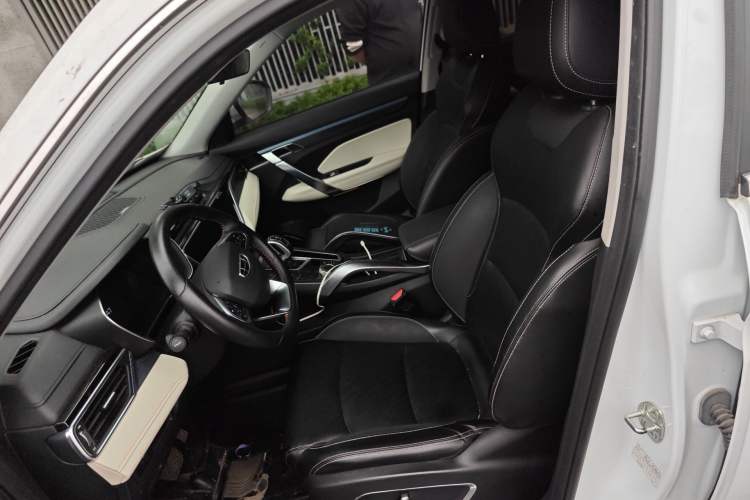 Used Geely Auto Emgrand X7 Sport 2022 Boyue X 1.8TD DCT ZhiZun Edition
