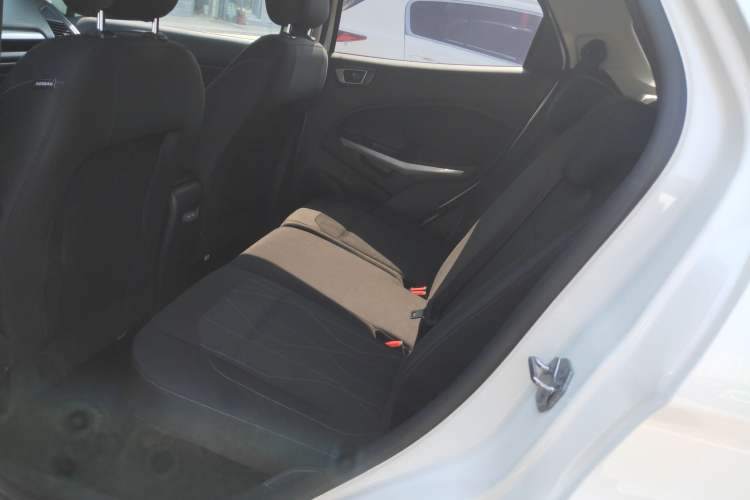 Used Ford EcoSport 2018 1.5L Automatic Platinum Wing Model
